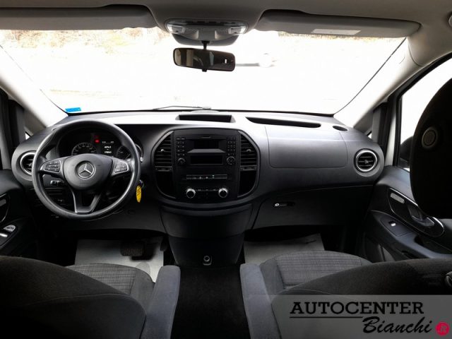 MERCEDES-BENZ Vito usata, con Autoradio digitale