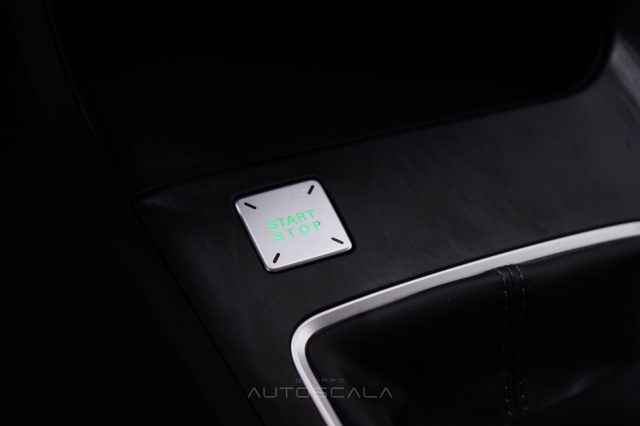 MG ZS usata, con Autoradio digitale