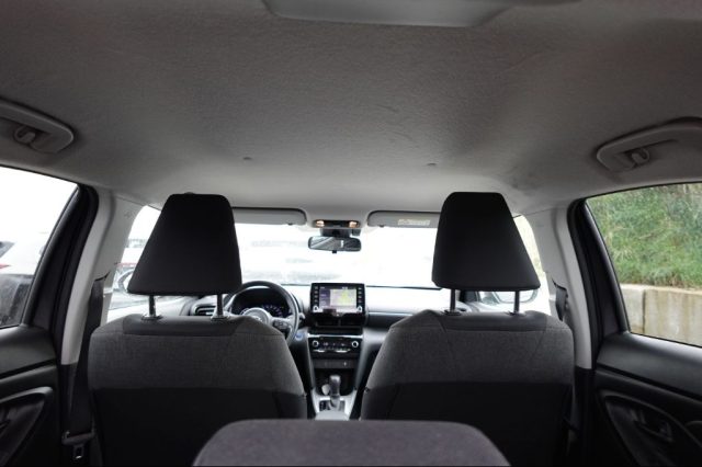 TOYOTA Yaris Cross usata, con Sistema di navigazione