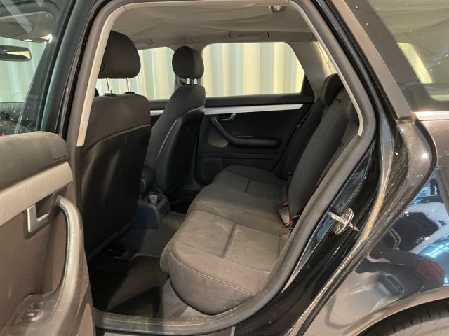AUDI A4 usata, con Alzacristalli elettrici