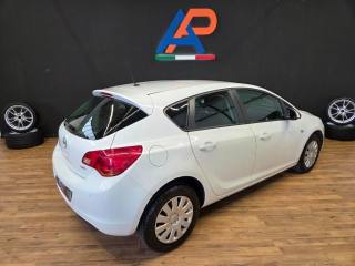 OPEL Astra usata, con Airbag Passeggero