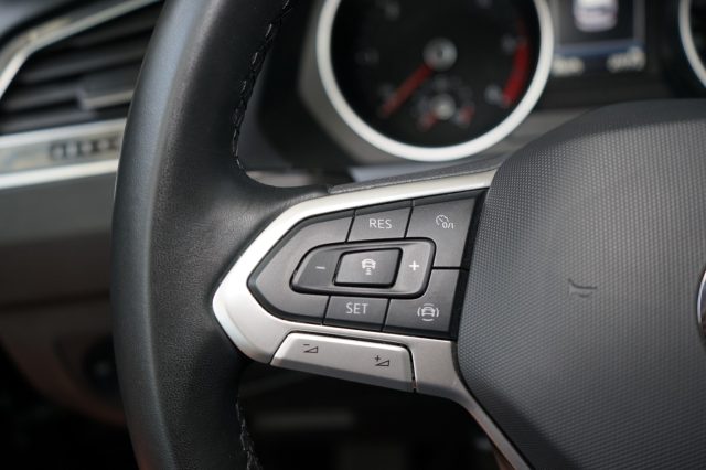 VOLKSWAGEN Tiguan usata, con MP3