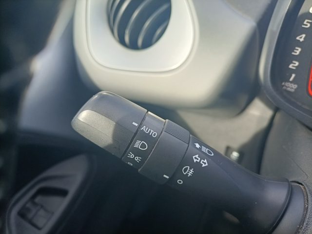 TOYOTA Aygo usata, con Specchietti laterali elettrici