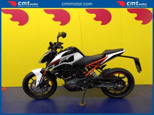 KTM 125 Duke usata 2