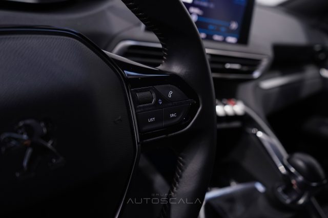 PEUGEOT 5008 usata, con USB