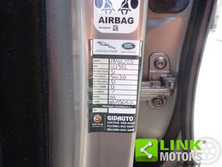 LAND ROVER Range Rover Velar usata, con Interni in pelle