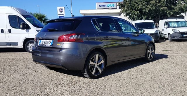 PEUGEOT 308 usata, con Airbag laterali