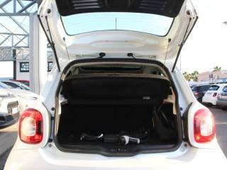 SMART ForFour usata, con Luci diurne