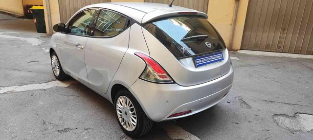 LANCIA Ypsilon usata, con Airbag