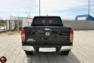 NISSAN Navara usata, con Bluetooth