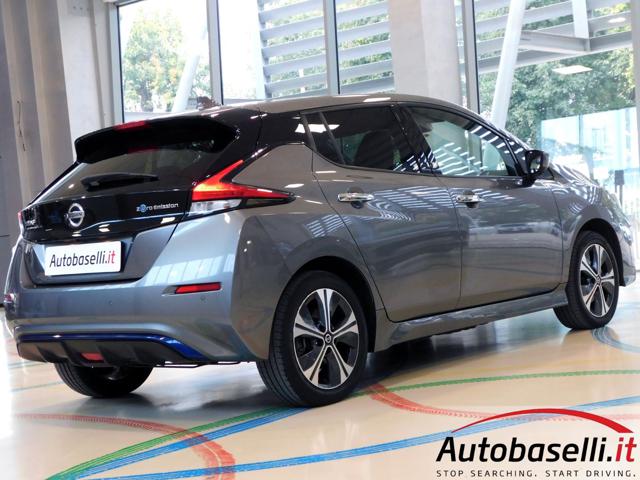 NISSAN Leaf usata, con Sensori di parcheggio posteriori