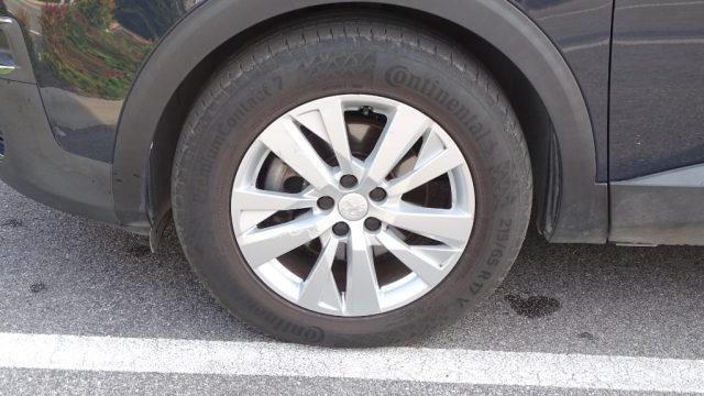 PEUGEOT 3008 usata, con Controllo elettronico della corsia