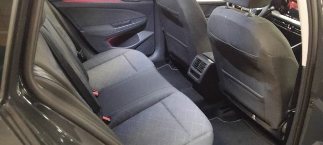 VOLKSWAGEN Golf usata, con ESP