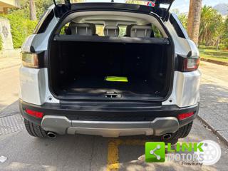 LAND ROVER Range Rover Evoque usata, con Autoradio digitale