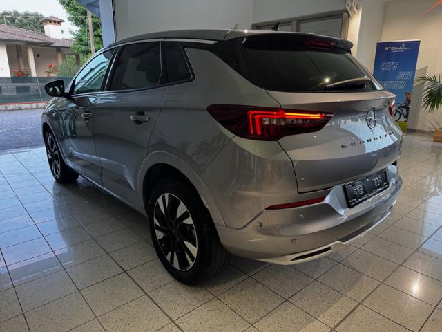 OPEL Grandland usata, con Boardcomputer