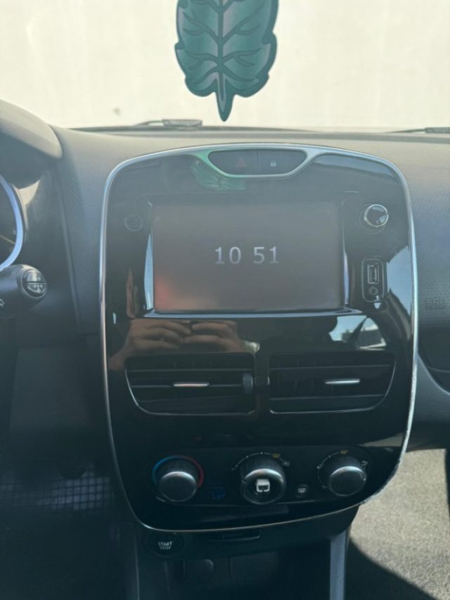 RENAULT Clio usata, con Servosterzo