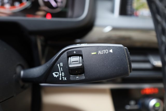 BMW X6 usata, con Sensori di parcheggio anteriori