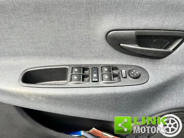 LANCIA Ypsilon usata, con Controllo trazione