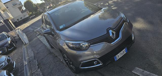 RENAULT Captur usata, con Autoradio