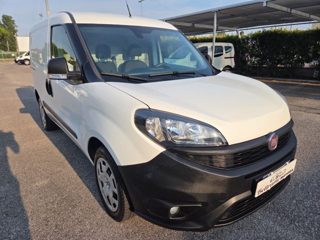 FIAT Doblo usata, con Airbag
