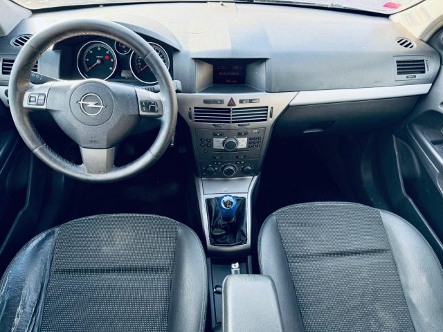 OPEL Astra usata, con Cerchi in lega