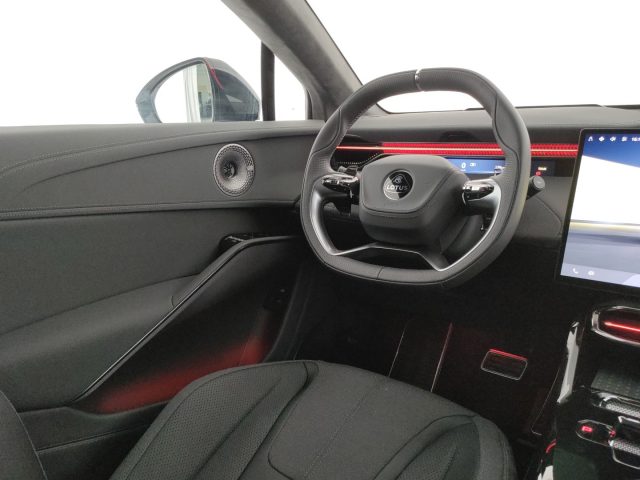 LOTUS Eletre usata, con Sistema di navigazione