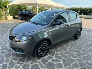 LANCIA Ypsilon usata, con Airbag