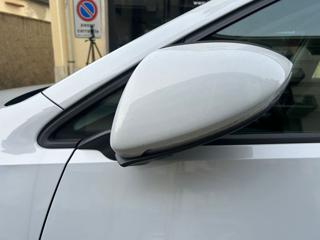 VOLKSWAGEN Golf usata, con ESP