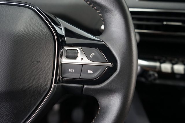 PEUGEOT 3008 usata 33