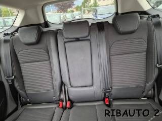 FORD Kuga usata, con Fari Xenon