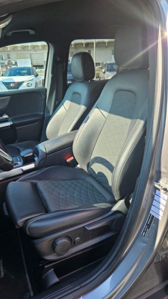MERCEDES-BENZ GLB 200 usata, con Climatizzatore