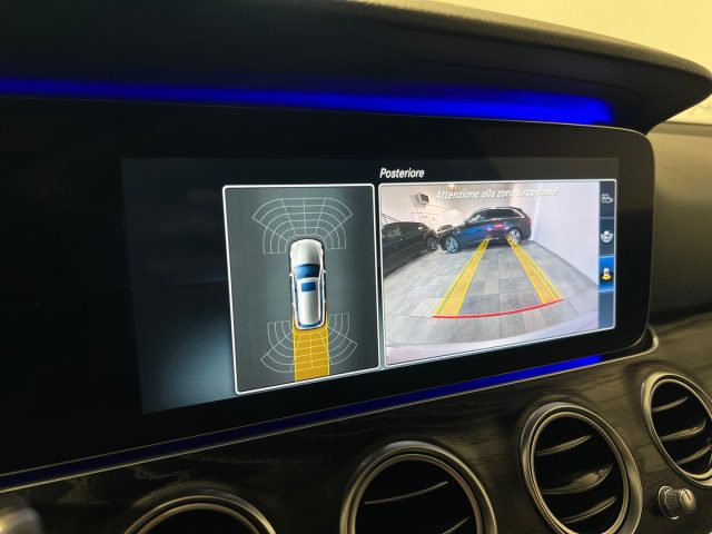 MERCEDES-BENZ E 220 usata, con Fendinebbia