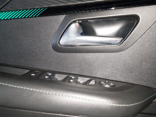 PEUGEOT 208 usata, con Controllo trazione