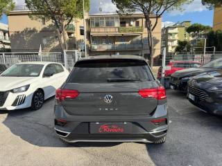 VOLKSWAGEN T-Roc usata, con Alzacristalli elettrici