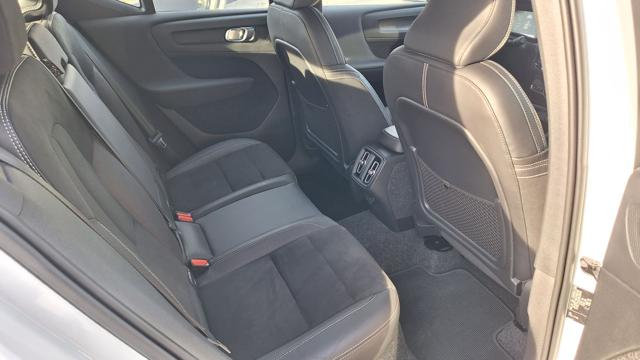 VOLVO XC40 usata, con Alzacristalli elettrici