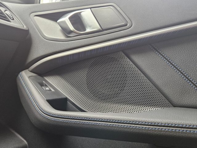 BMW 118 usata, con Fari LED