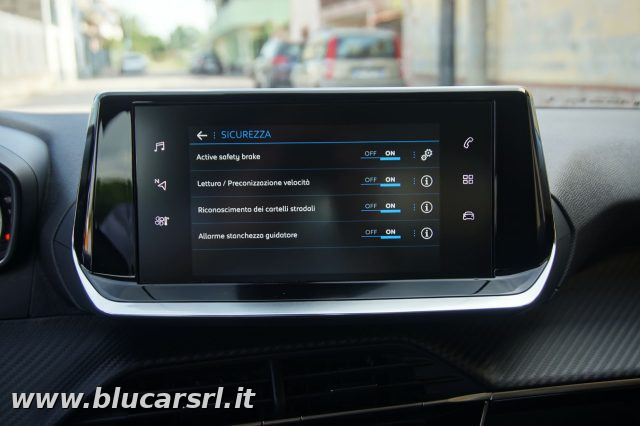 PEUGEOT 208 usata, con Autoradio digitale