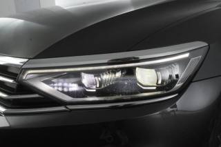 VOLKSWAGEN Passat usata 15