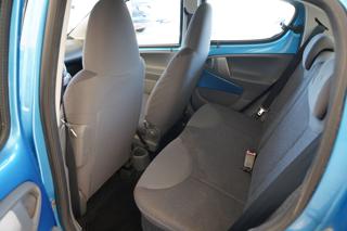 PEUGEOT 107 usata 12