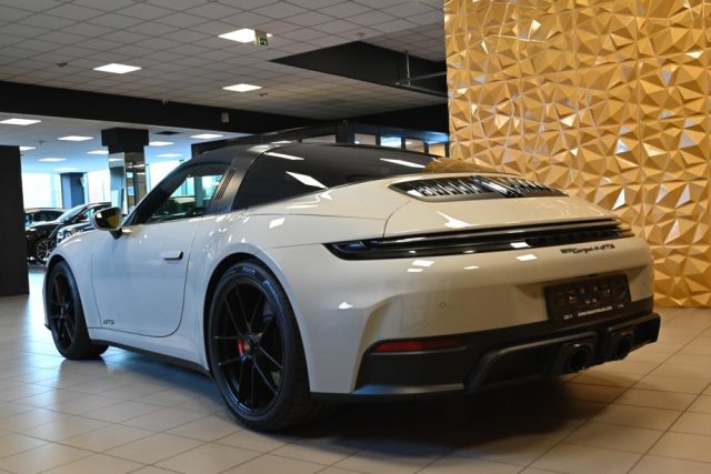 PORSCHE 992 usata 40