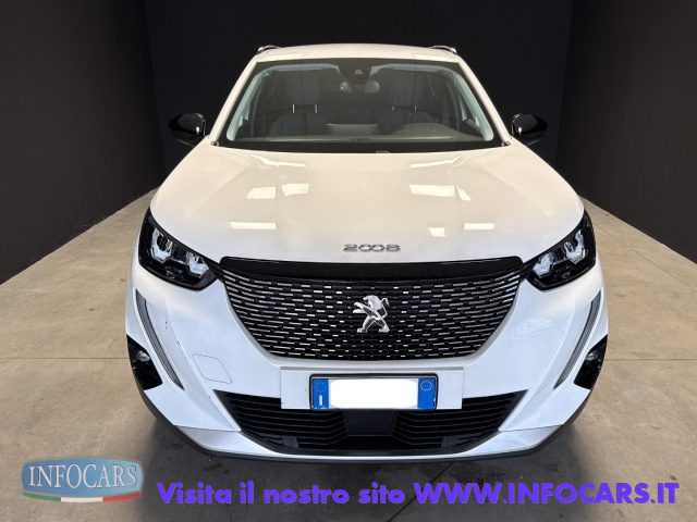 PEUGEOT 2008 usata, con Volante in pelle