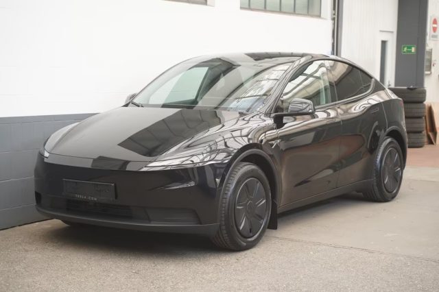 TESLA Model Y usata, con Airbag