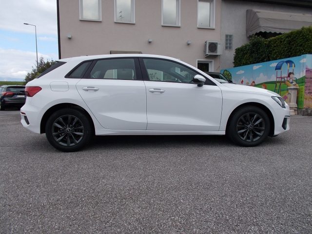 AUDI A3 usata, con Alzacristalli elettrici