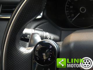LAND ROVER Range Rover Velar usata, con Chiusura centralizzata