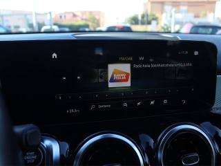 MERCEDES-BENZ GLB 180 usata, con Isofix