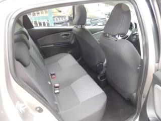 TOYOTA Yaris usata, con Controllo trazione