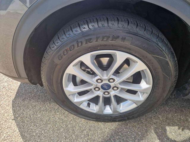 FORD Kuga usata, con Sistema di navigazione