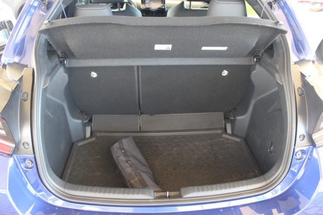 TOYOTA Yaris usata, con Interni in pelle