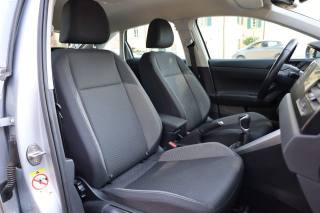 VOLKSWAGEN Taigo usata 126