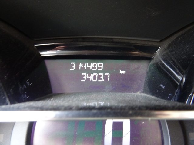 RENAULT Clio usata, con Specchietti laterali elettrici